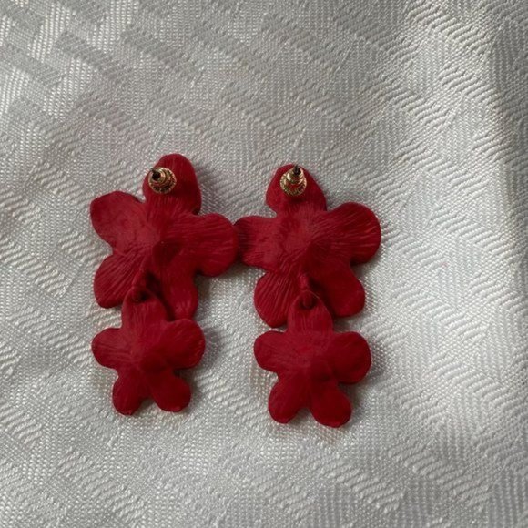 Boho Plumeria Flower Aloha Dangle Drop Statement Earrings Red II - Picture 3 of 12